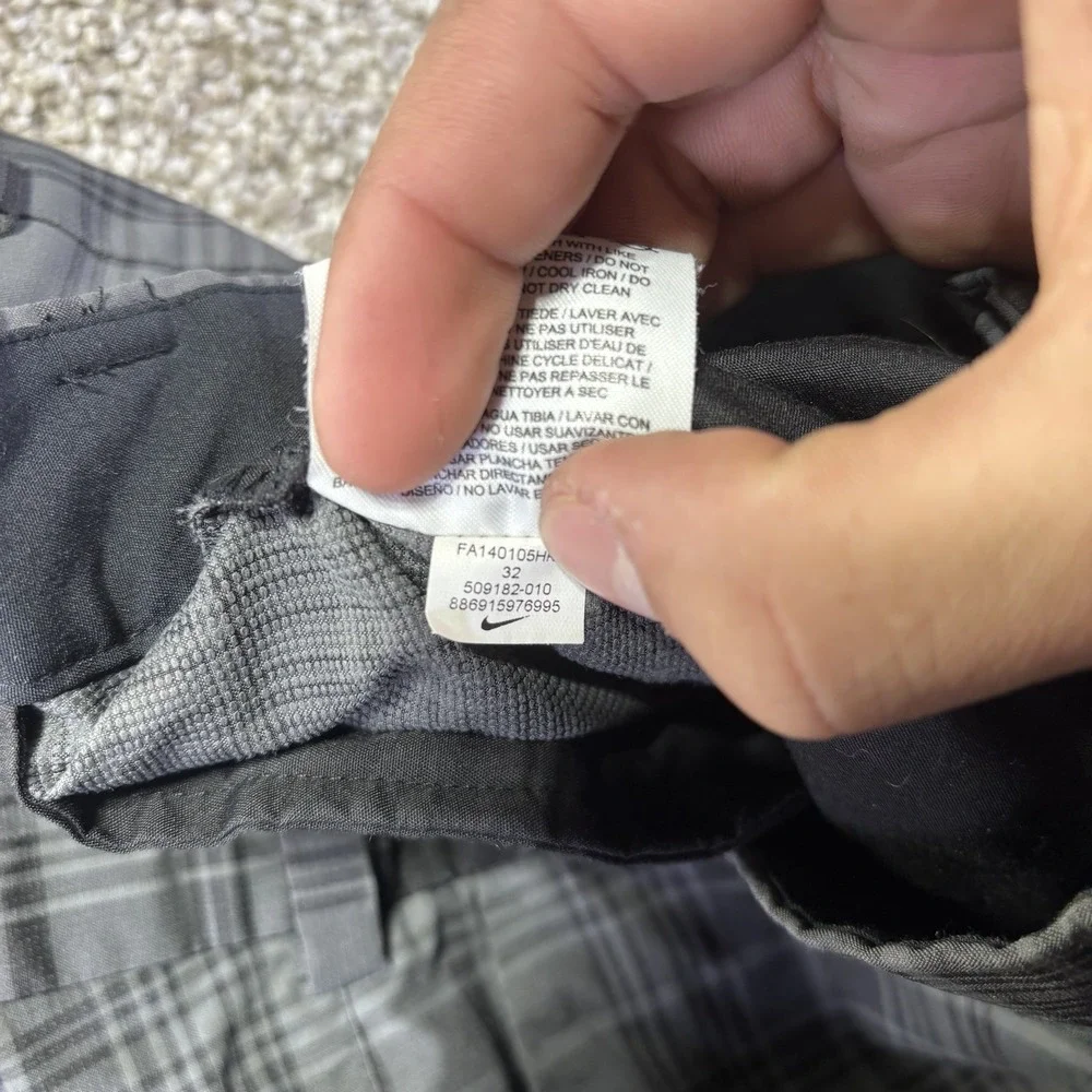 Nike Golf Shorts Mens‎ 32 Gray Plaid Dri-FIT Tour Performance Lightweight
